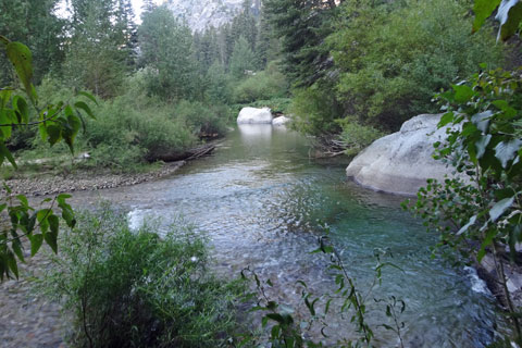 Kings River in Paradise Valley, Kings Canyon National Park, California