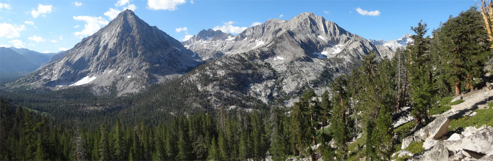 Vidette Meadow with East Vidette and West Vidette peaks, Kings Canyon National Park, California
